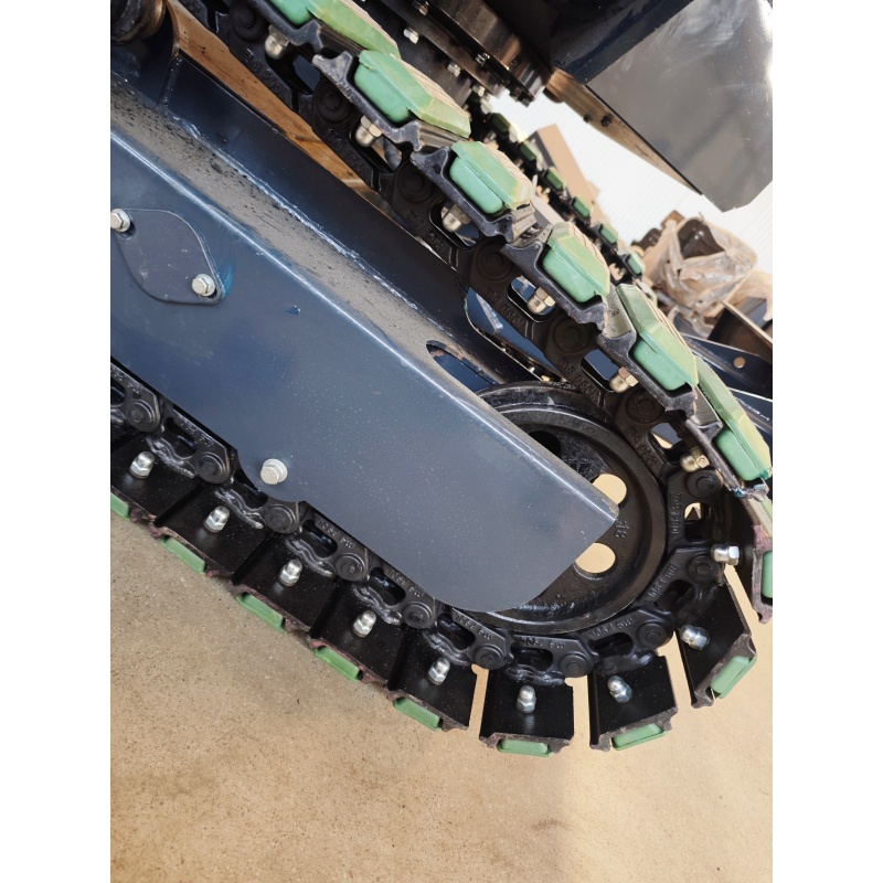 High-end model small excavator replacement steel track with rubber blocks