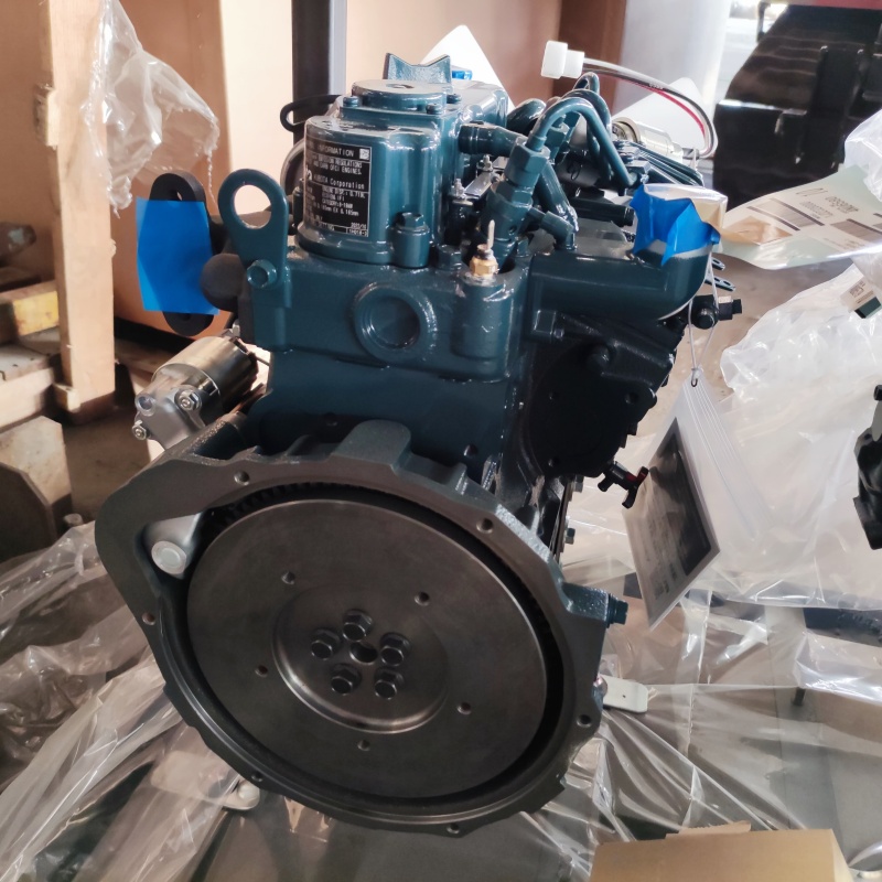 Small excavator engine - Kubota D722 engine