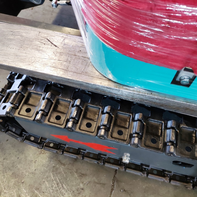 mini excavator with steel track
