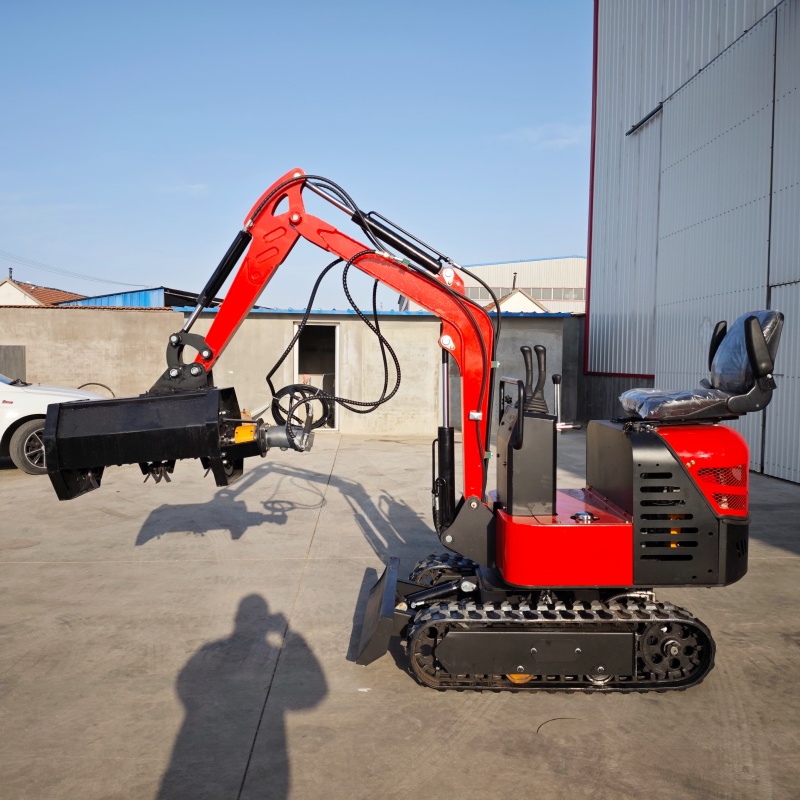 Small excavator - grass crushing machine