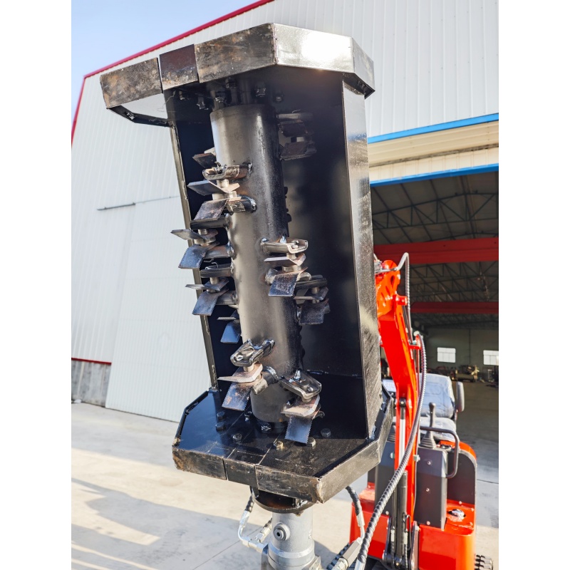 Small excavator - grass crushing machine