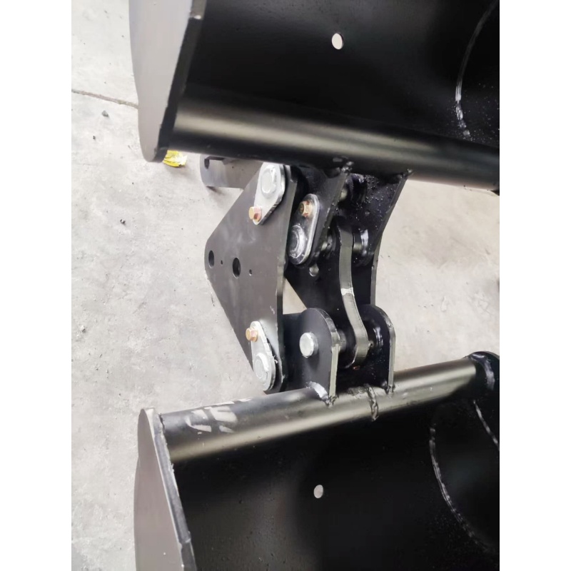 Mini excavator - mechanical shell opening and closing bucket