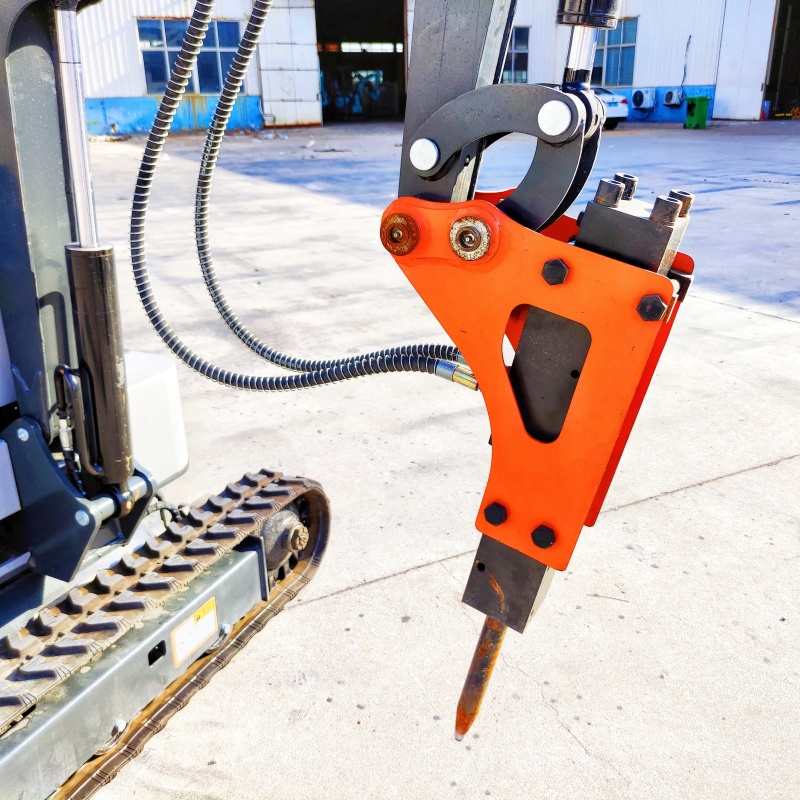 Compact Excavator-Crusher Hammer