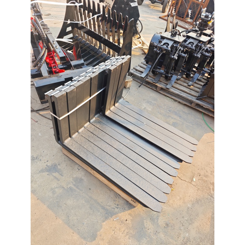 Small excavator attachments-front fork