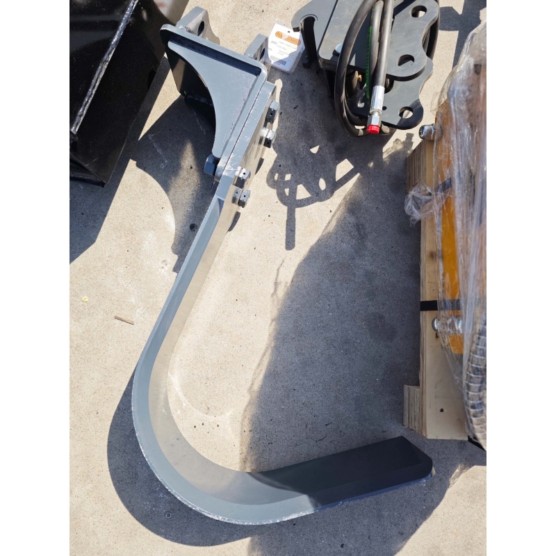Mini excavator attachment – Tree root digger