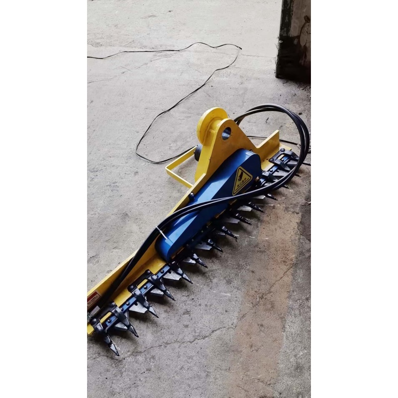 Mini Excavator Attachment – Hedge Pruner