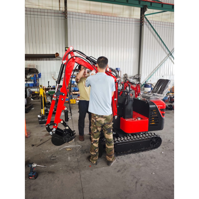Mini excavator attachments: hydraulic thumb bucket and extended arm