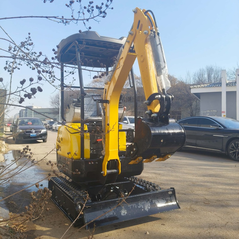 Small excavator for small-scale engineering projects