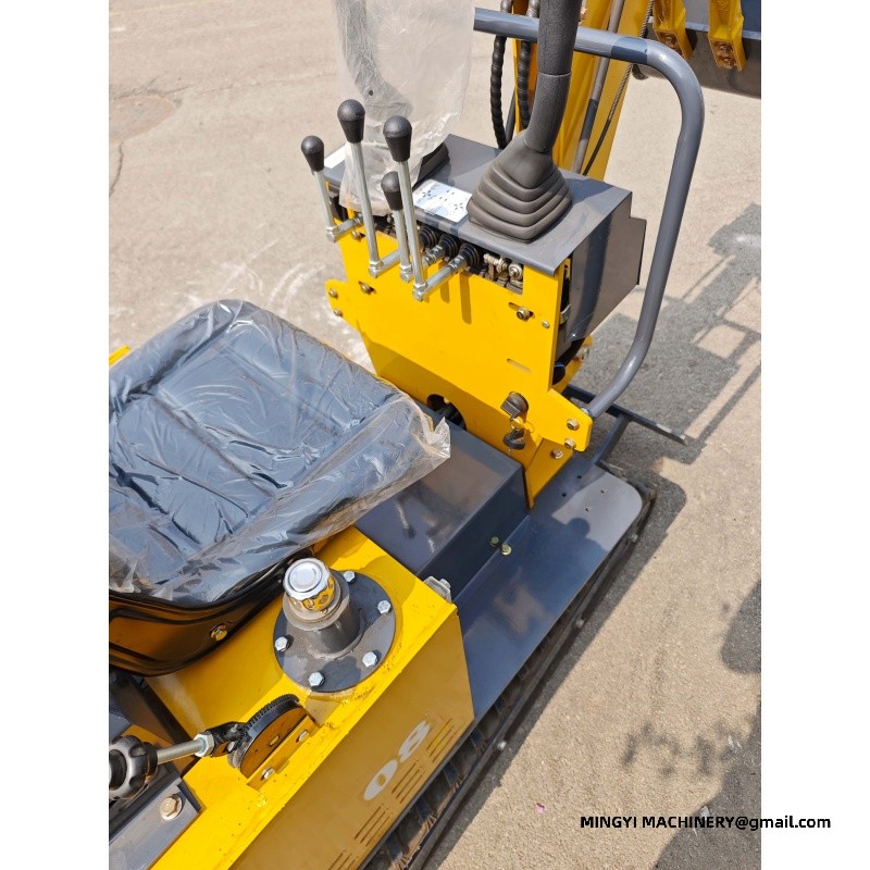 08 Model Mini Excavator