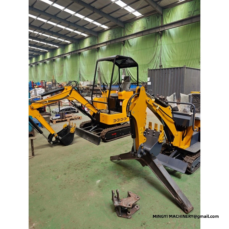 tracked mini excavator