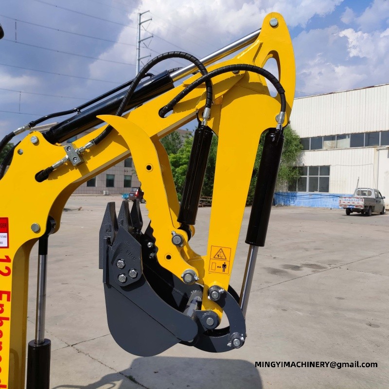 mini excavator for landscaping