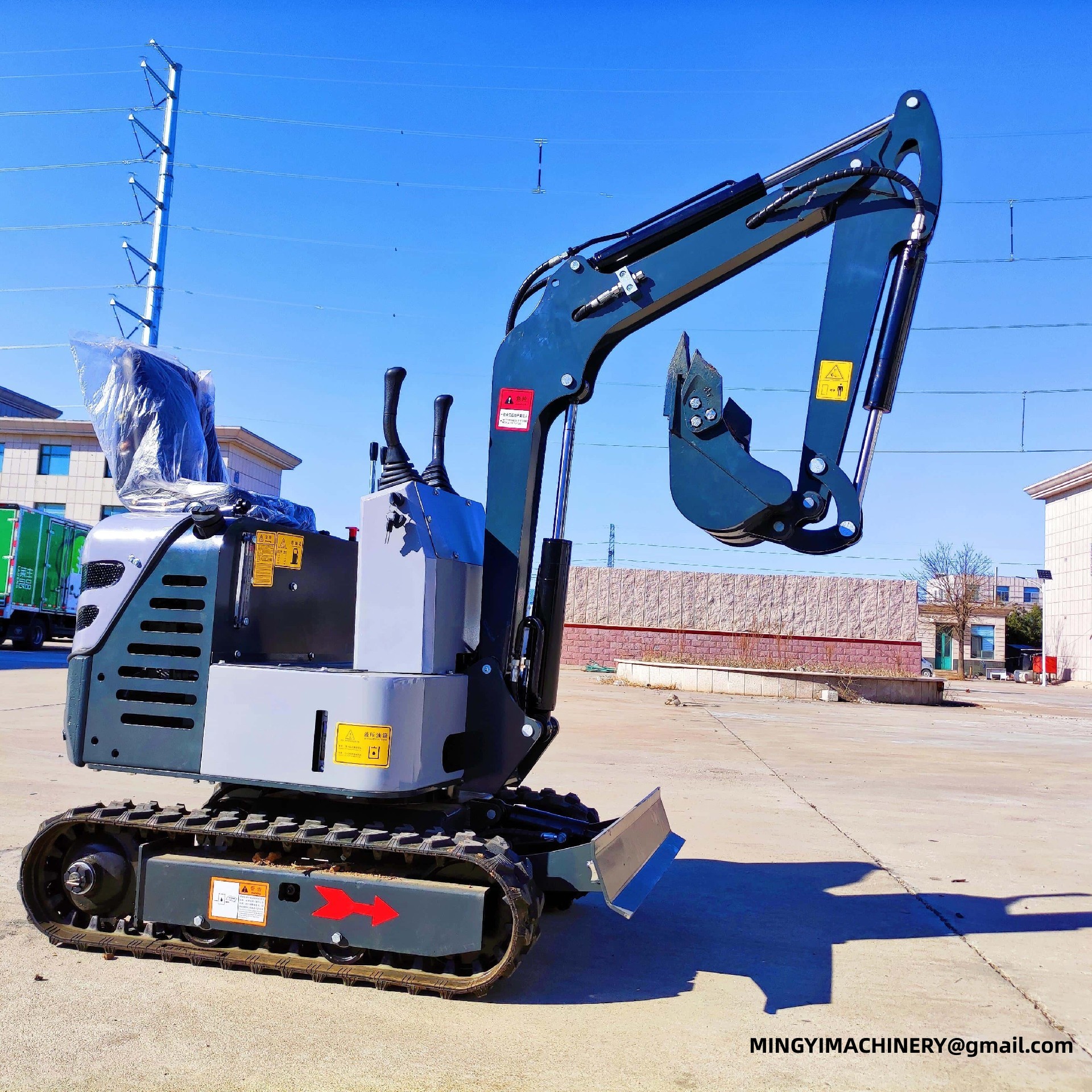 mini excavator for small projects