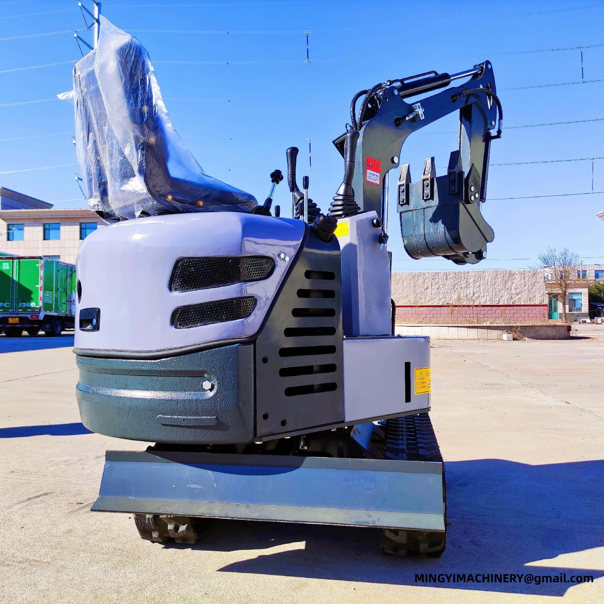 rubber track mini excavator