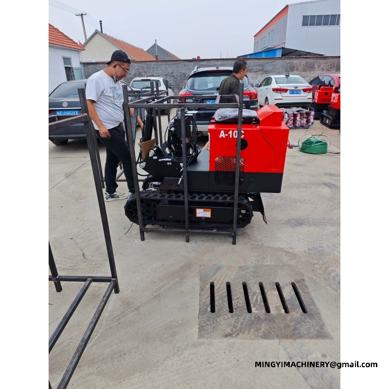 mini excavator with auger
