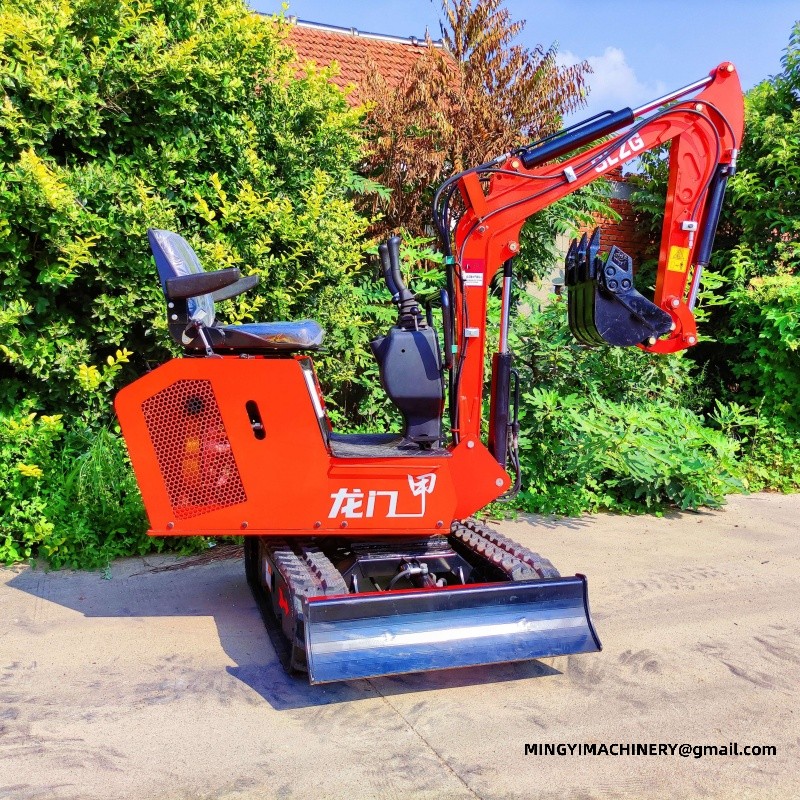 tracked mini excavator