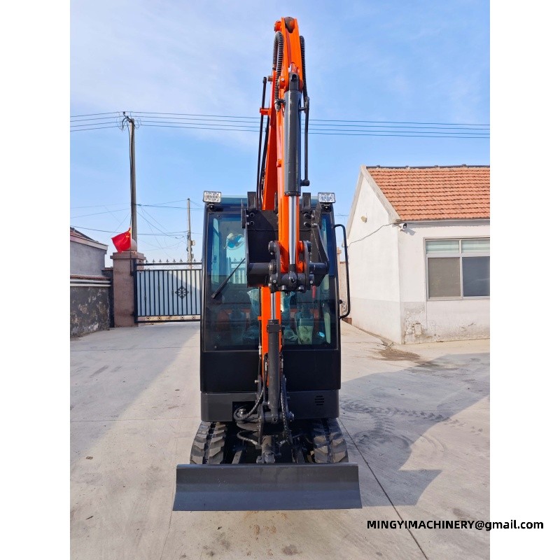tracked mini excavator