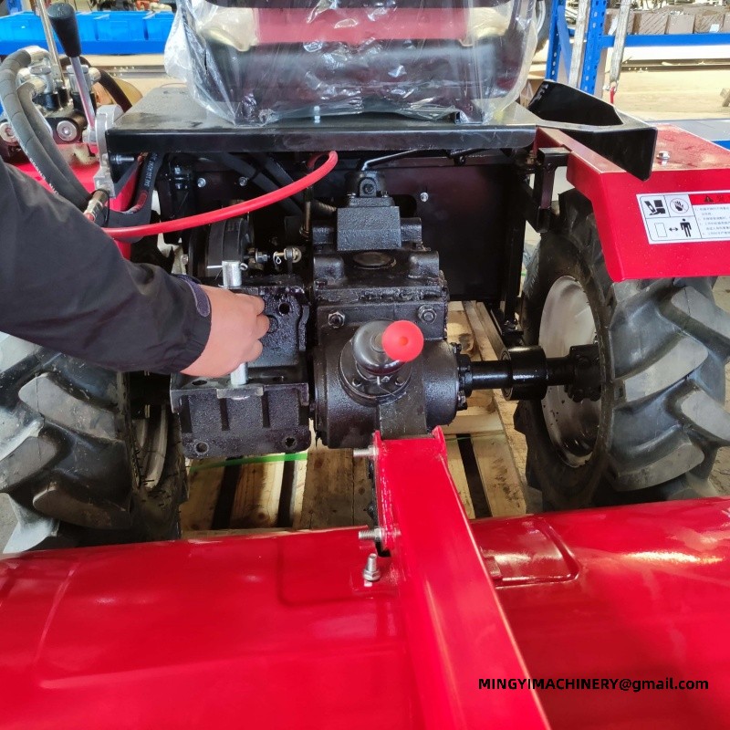 4WD wheel tractor