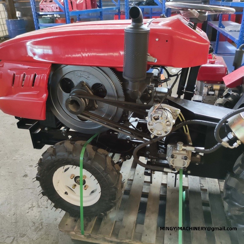 4 wheel drive tractor