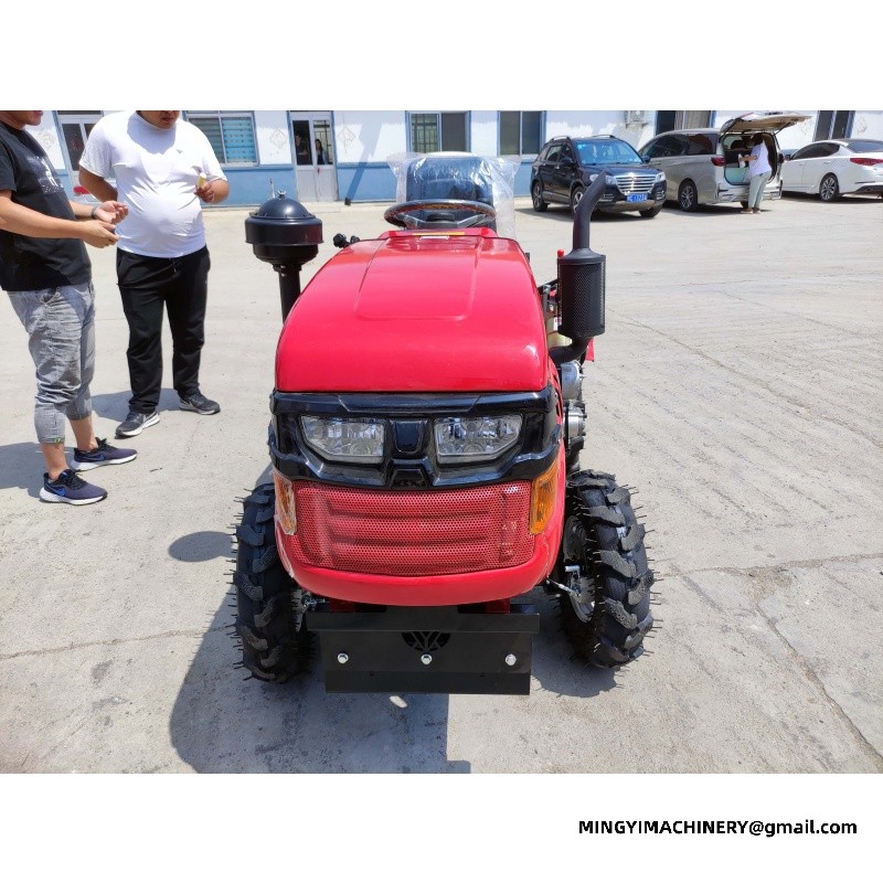4 wheel drive tractor