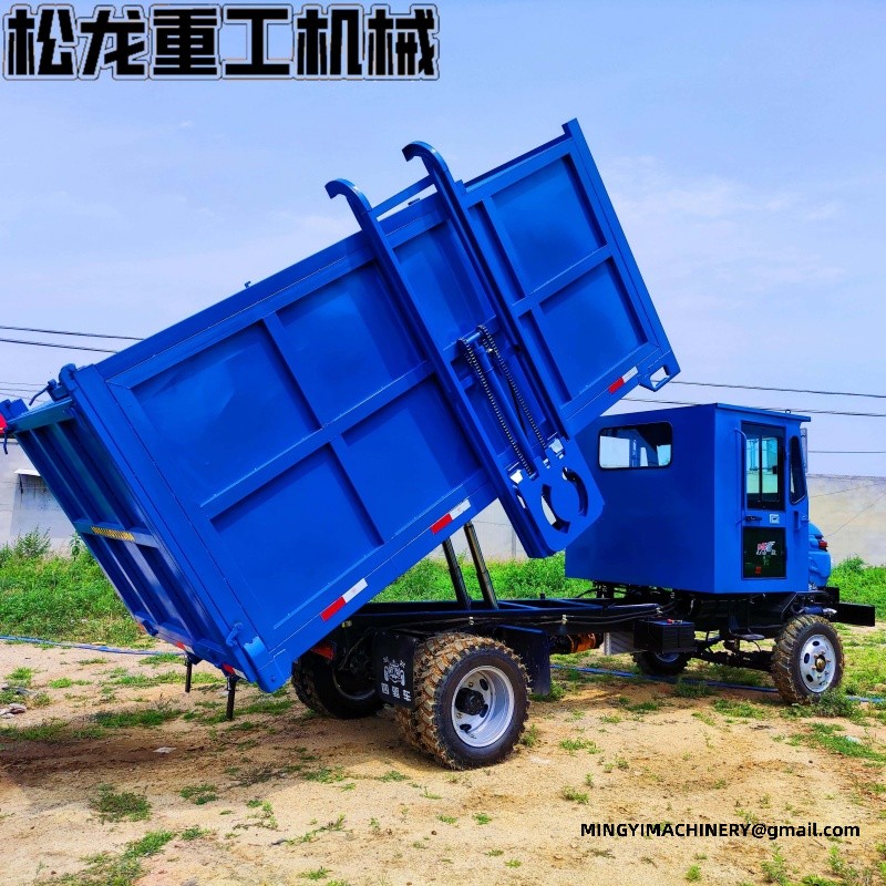 4x4 garbage truck