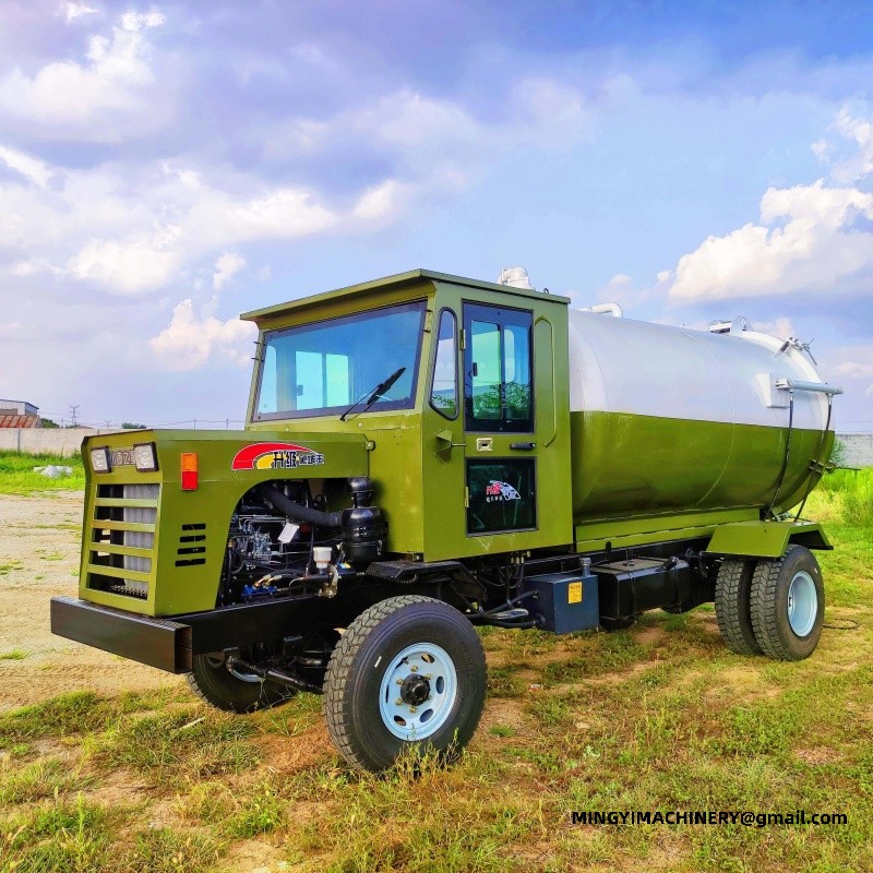 4x4 water truck