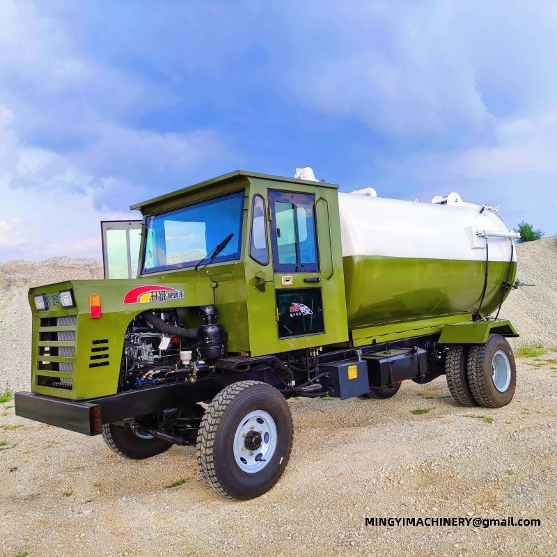 4WD water tanker