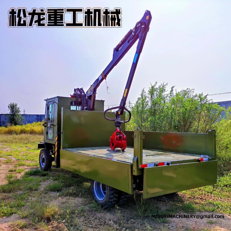 4WD forestry transport vehicle with log grab