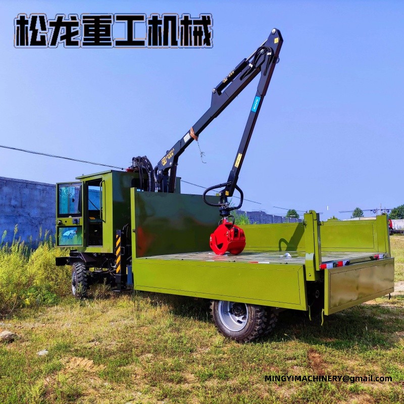 articulated 4WD log carrier vehicle