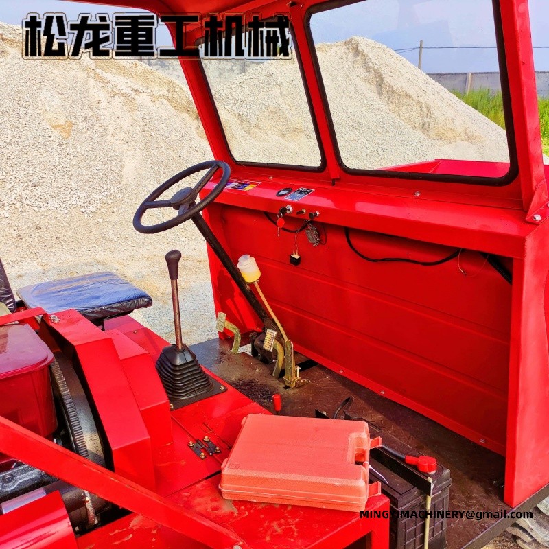 4x4 off road dumper Africa