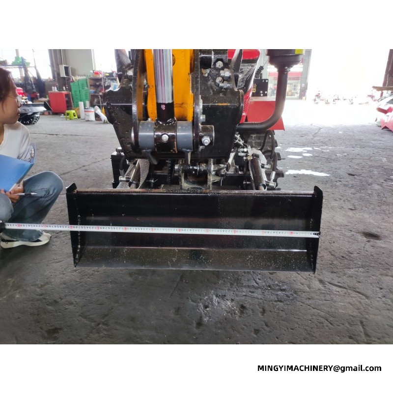 tracked tractor with 3 point hitch