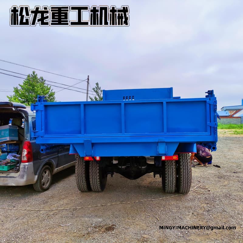 articulated dump truck small