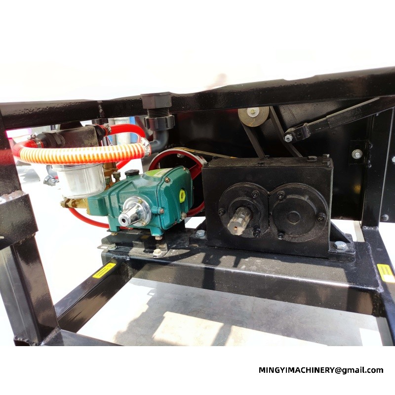crawler tiller with ridger Sprayer