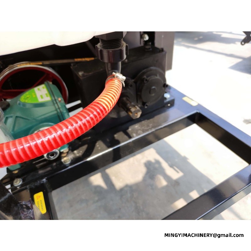 crawler tiller with ridger Sprayer
