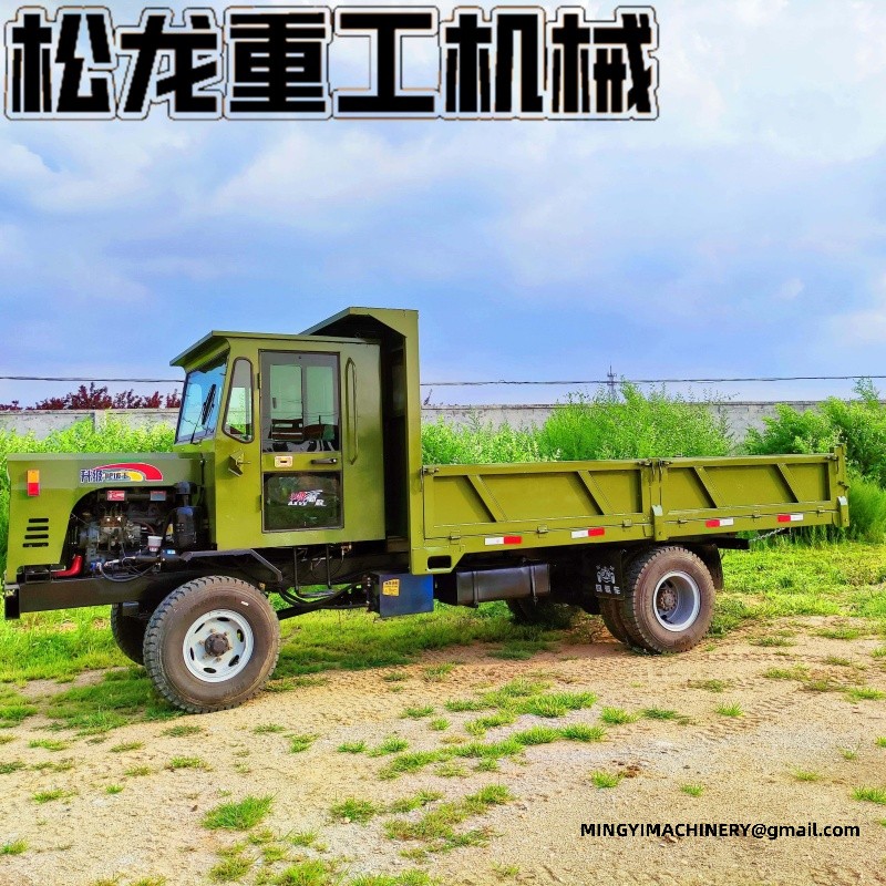 4x4 Water Tank Transport Truck