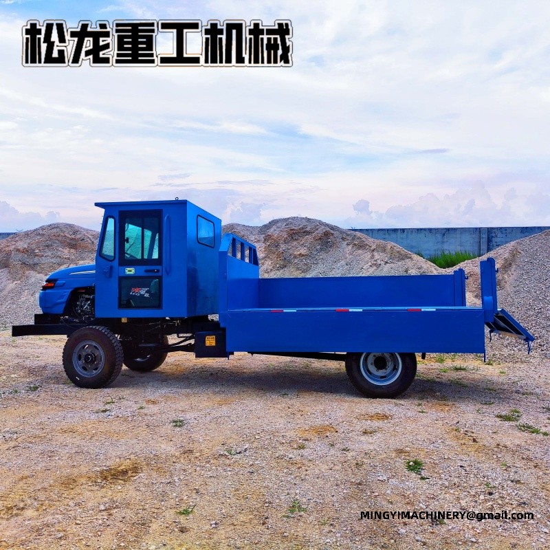 4WD dump truck
