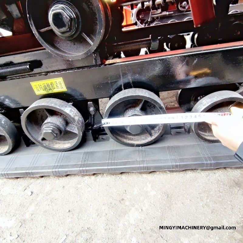 rubber track dumper