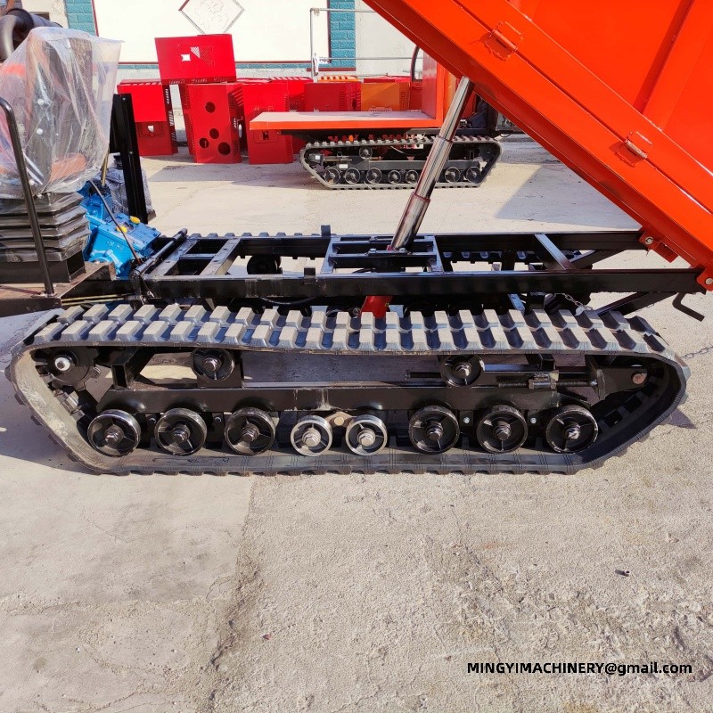 tracked transport vehicle