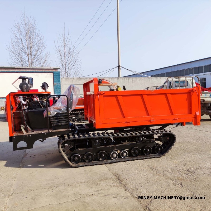 tracked transport vehicle