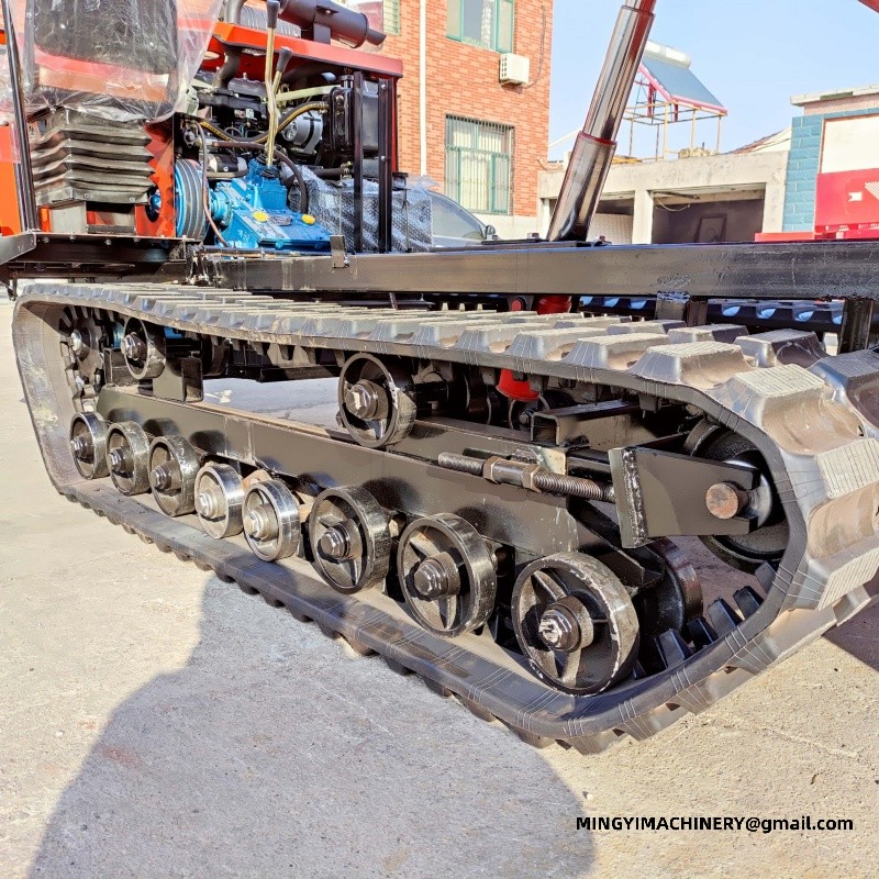 tracked transport vehicle