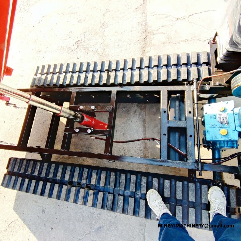 tracked cargo carrier