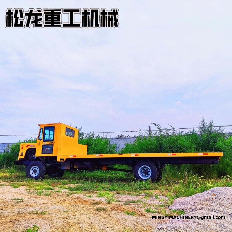 4x4 cargo transporter with hydraulic tipper