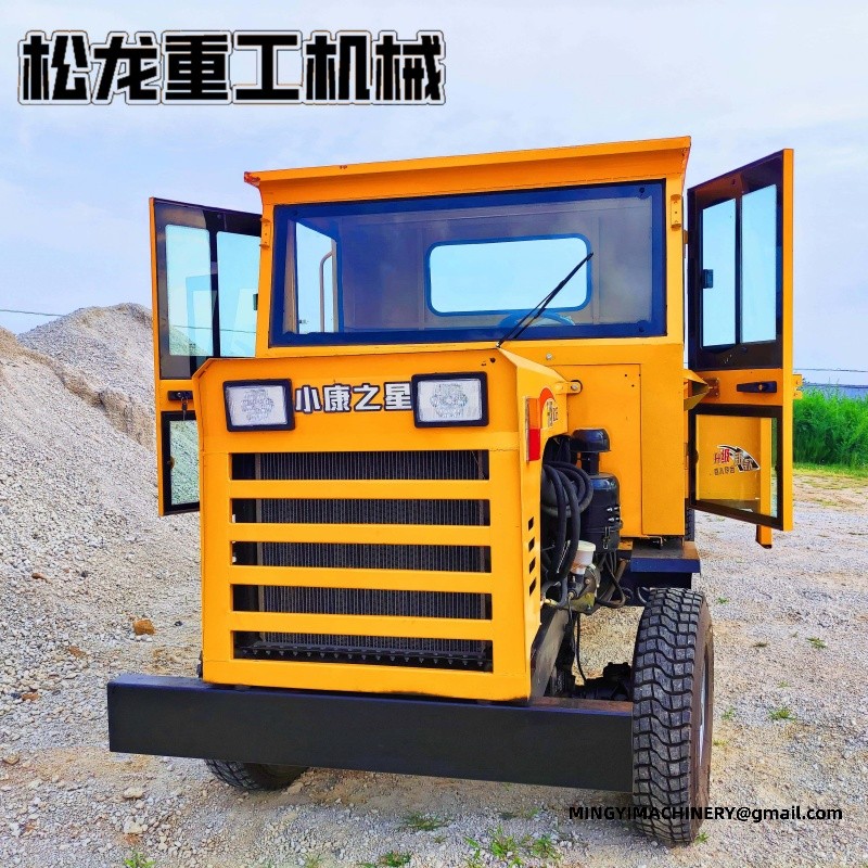 4x4 cargo transporter with hydraulic tipper