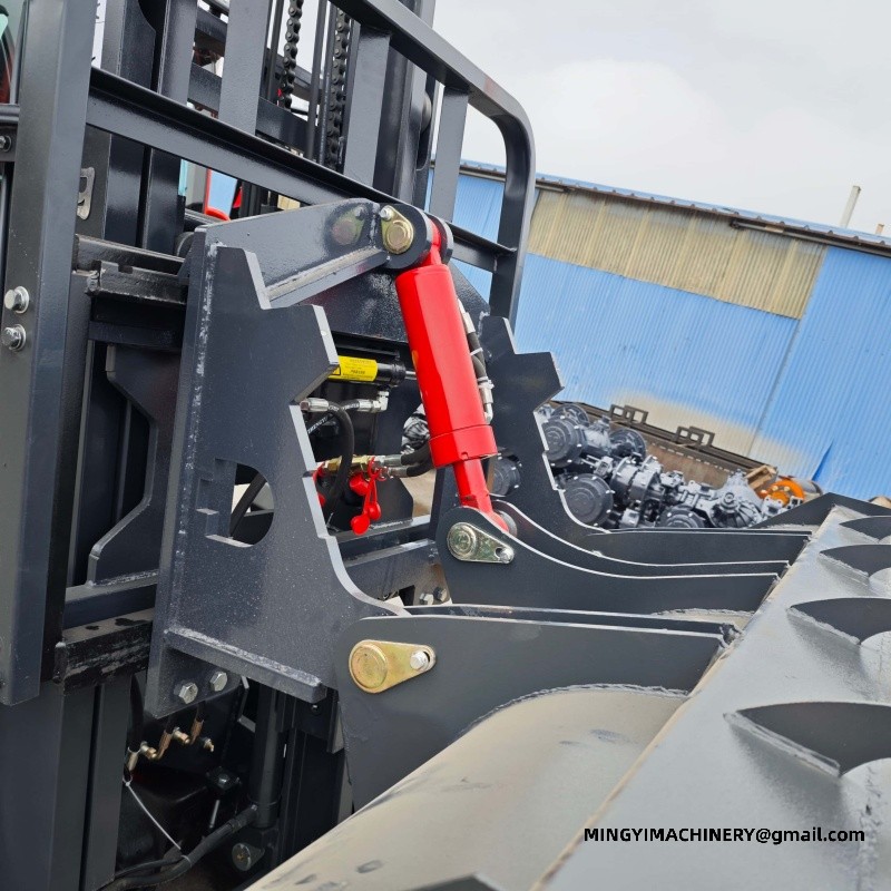 4x4 rough terrain forklift