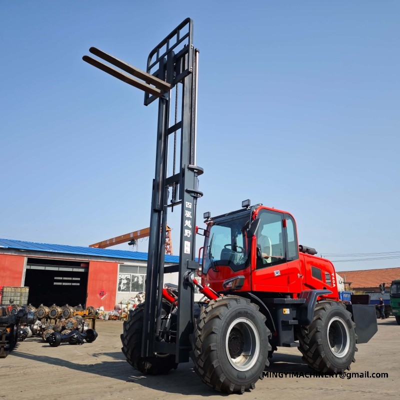 4 wheel drive forklift