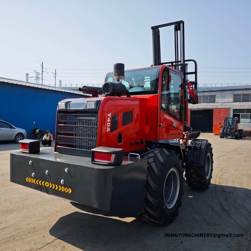 4 wheel drive forklift