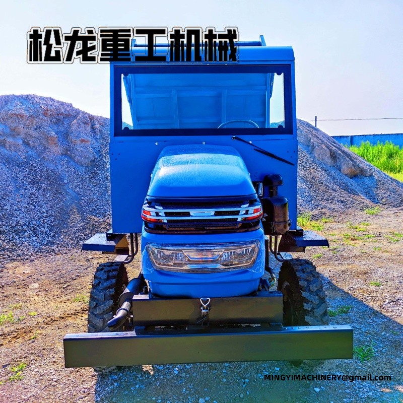 4WD trash transport vehicle