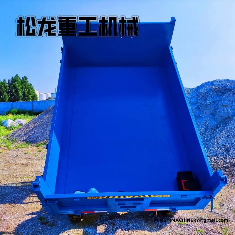small 4WD waste dumper