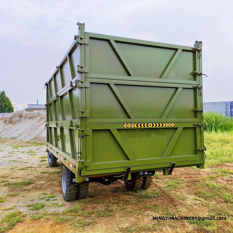4x4 dumper with log grapple