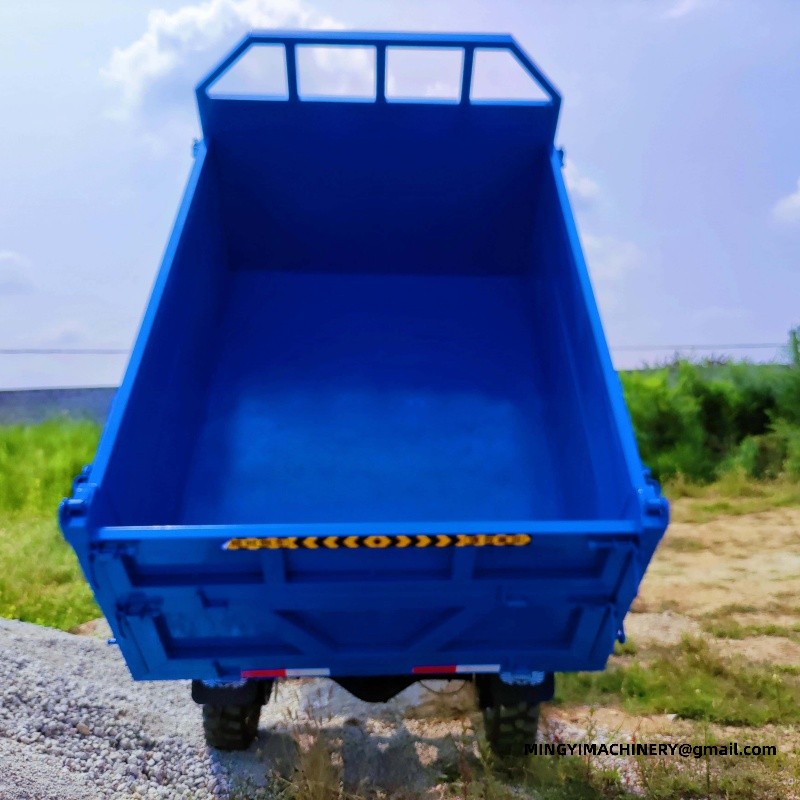 4WD construction dumper Europe