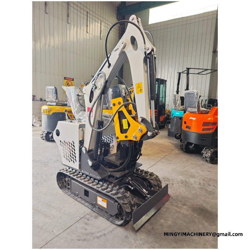 Mini garden excavator